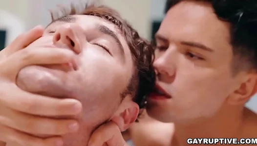 Dakota Payne Takes Charge in Steamy Tryst With Hot Male Nurse – 18+
