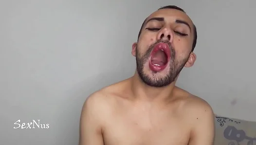 Loving These Juicy Latino Lips in Hot Wet Open-Mouth Kissing – Steamy Gay Fetish Fun