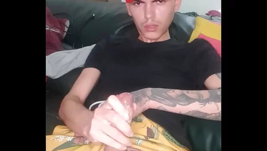 Tattooed Richard Dias Unleashes Passion in Fiery Solo Orgasm – Steamy Gay Action