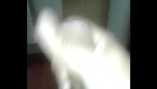 Amateur Freakout: Lost in Lust During Mind-Blowing Solo BJ Session – 18+