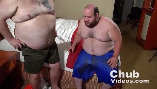 Chubby Bear Relishes Deep Anal Heat in Steaming Gay Encounter – XXX Adventures