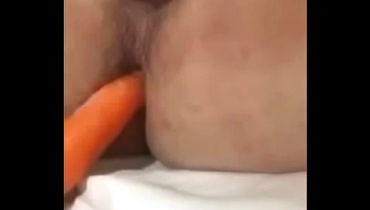 Stretched Wide: Tight Ass Takes a Juicy Carrot – Gay Amateur Fun 18+