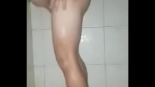Hot Steam, Hard Throbs: Sexy Gay Blowjobs in the Shower – HotNakedFun 18+