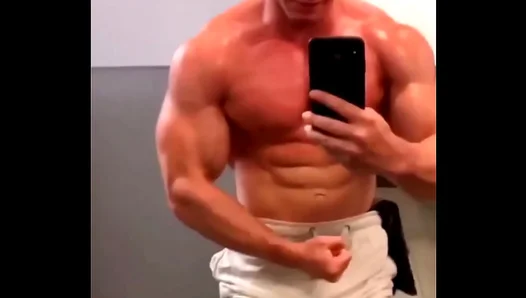 Joshua Taubes Shows Off Massive Bulge in Snug White Briefs – Sexy Straight-Guy Vibe