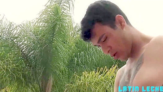 Passionate Latino Encounter – Hot Poolside Lust explosive Cream Filled Moments –