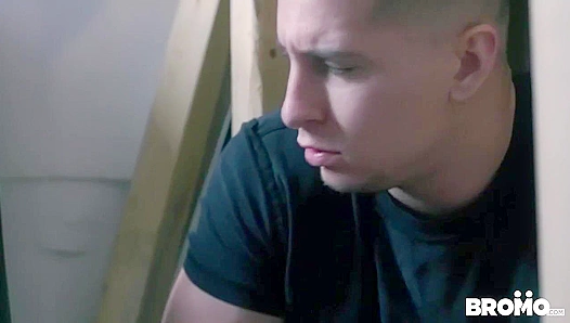 Stretching Tight Limits: Fit Dude Takes Bo Sinns Massive Rod Deep – BromoUSA 18+