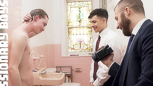 Rough Rim Job Dominance by Experienced Lovers – GayMission Thrills 18+