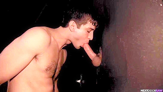 Elliot Finns First Glory Hole Thrill with Horny Neighbor Dakota Payne – Naughty Roomdoor