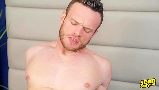 Bareback Passion: Sean Archie Takes It Deep Unprotected – SeanCodyX