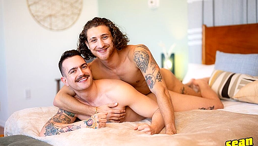 Guido David Ignite Passion in Hot Steam Room Encounter — SeanCody