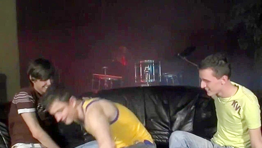 Jeffrey Radden Takes Control in Hot Gay Threesome Fun – Triple Trouble 18+