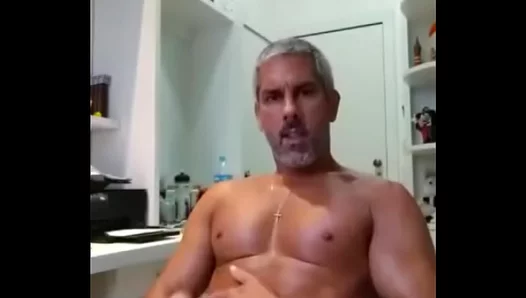 Marcelo Caiazzo Goes Wild in Hot Amateur Gay Blowjob Action – 18+