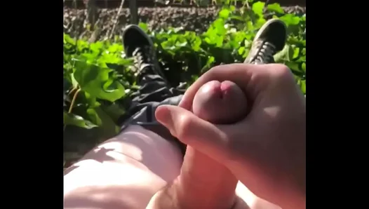 Young Hot Guy Jerking Off Barefoot by the Rails – Steamy Outdoor Solo 18+