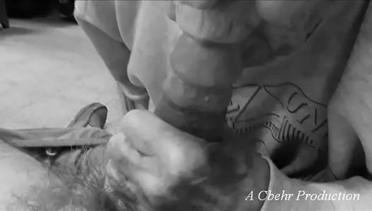 Savoring Every Drop: Gulps Down Gramps Slow-Motion Cum Load – GrizzGayX 18+