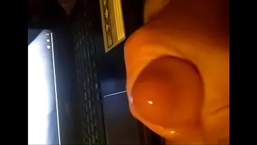 Cumming Uncontrollably from Watching Older Guys Jerk Off – MatureGayDick 18+