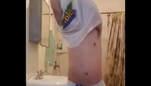 Wild Amateur Twinks Hot Solo Session – Stream Now 18+