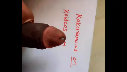 Big Ass Twink 18+ JERKS OFF On Floor In STEAMY Solo Session – HornyGayCast