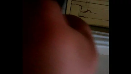 Amateur Goes All In On A Slick, Deep-Throat Dick Ride – HotGayPorn Exclusive 18+