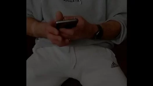 Gio JERKS OFF Outside — Bulge Rubbed Raw Thru Tight Pants – 18+
