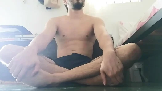 Feet Worship Fever: Slim Temptation Sucks Toes in Hot Indian Ritual – NaughtyLads 18+