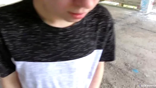 Greedy Czech Teen Buries Cheeks for Cash — Huge Load from Muscular Stud – POV Anal