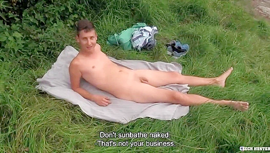 Twink Takes It Wild Outdoors — Hot Bareback Ride by the Lake – XXX