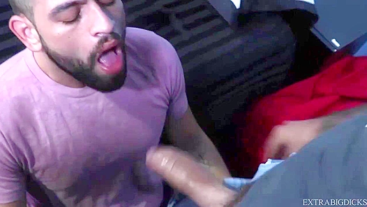 Deep Hard Ride: Justin Eros Romeo Davis Take Giant Cocks – 18+
