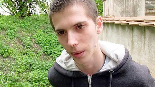 Slender Twink Begs for a Heavy Facial — Steamy Gay XXX Action
