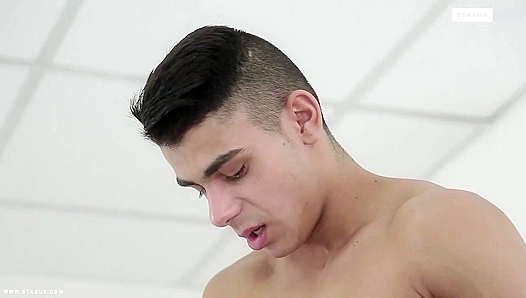Pyotr Yuris Wild Ride: Deep Anal Steaming Piss Fun – GayXXX