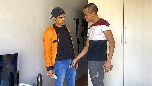 Hard anal ride: young Gabriel Fernando loses control — pure Latino heat – LatinLeche