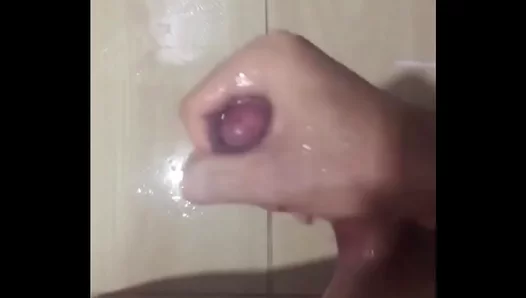 Steamy Bathroom Solo: Hot Twinks Wet Fantasy Unfolds – 18+