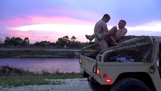 Rough Outdoor Lust: Hung Soldiers Bareback Under Moonlight – XXX Adventures