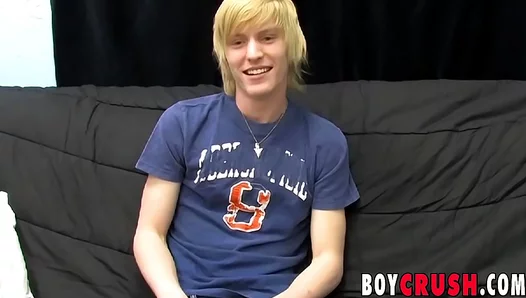 Naughty Young Twink Jerks Off His Thick Cock in Steamy Casting Couch Scene – XXXCastings