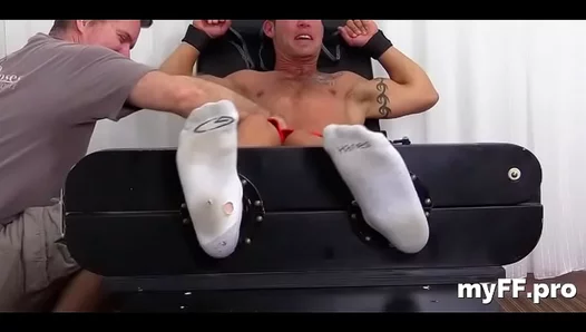Muscle Bound Men Obsessed With Feet – Intense Barefoot Worship Scene – 18+