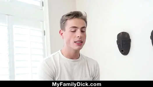 Hot Hands: Buff Stud Rides Young Meat Hard—Mature Massage Gone Wild – GayFun 18+