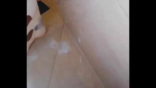 Hot Steam, Hard Cocks: Mind-Blowing Cumshots in the Shower – HotGay 18+