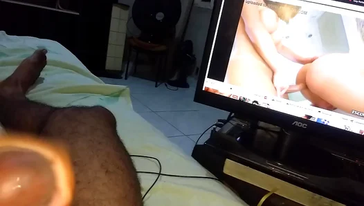 Steamy Exchange: Capixaba Guy Gets Off in Hot Gay Hookup – XXX Action