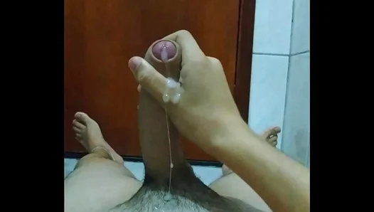 Latin Stallion Cums Hard in Steaming Solo Session – HotGayMasturbation