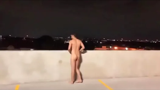 Naked Heat: Sexy Men Go Wild Together Outdoors – GayPornFun 18+