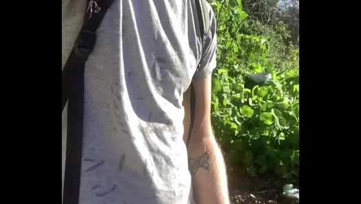 Exposed Aroused: Public Masturbator Thrills in Outdoor Glory – HotGayPorn 18+