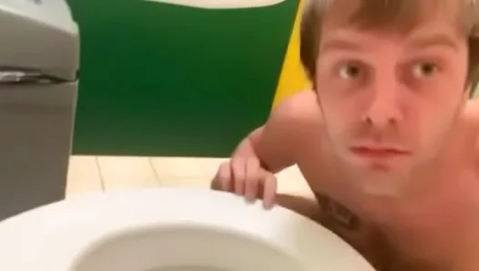 Dominance On Display: Steamy Bareback Encounter in Public Restroom – GayXXX 18+