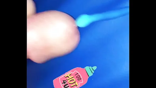 Beezlebubs Fiery Solo Ride Erupts in Massive Creamy Load – GayPornVault