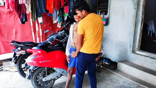 Passion in Motion: Steamy Encounters Among Men in Hot Indian Nights – BoldHindiGayFilm 18+