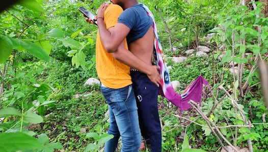 Lost in Lust: Steamy Encounter Amid Indias Untamed Wilderness – GayXXX 18+
