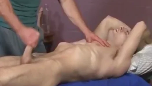 Muscle Massagers Hands Lead to Hot, Steamy Satisfaction – Full Service