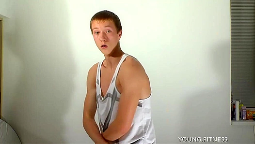 Sculpted Ripped Twink Flexes Hard for Your Pleasure – EastBoys 18+