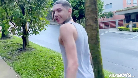 Steamy Latin Passion: Hot Colombians Heat Up the Night – EastBoys 18+