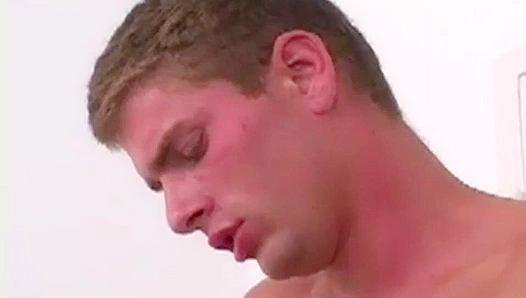 Cute Twink JERKS Off Watching Horny Tops Show Off Massive Cocks – CircleJerkBoys 18+