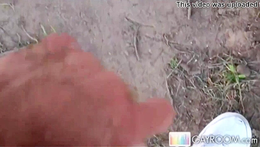 Muscle Mystery Man Jerks Off in Public Park — Steamy Gay Voyeur Footage – 18+