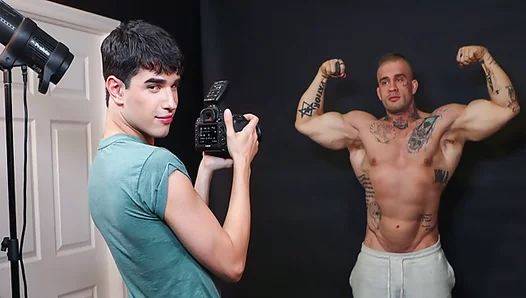 Young Muscle Hunk Teases Jock into Wild Bareback Ride – FitGayX 18+